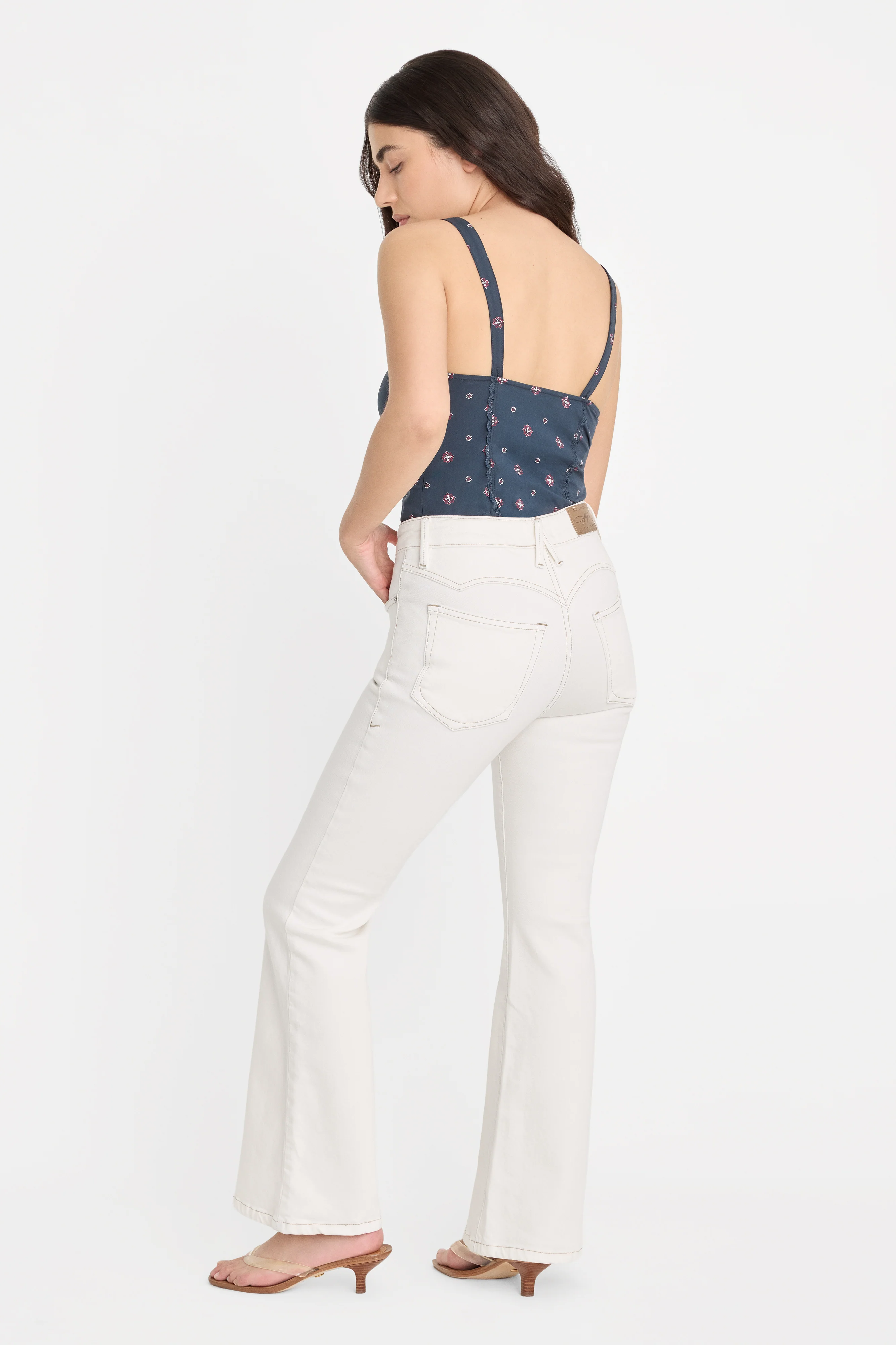 DOLLY JOLEANS PETITE FLARE JEANS | VINTAGE WHITE - Image 6