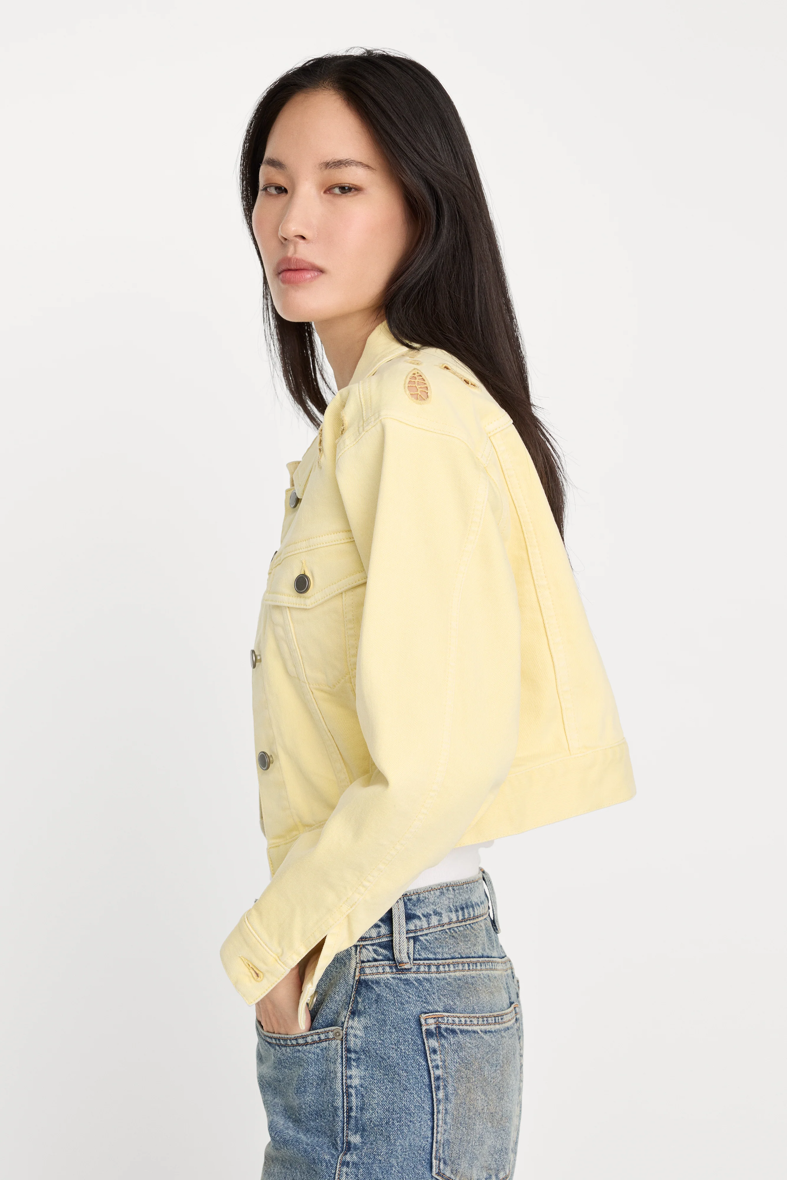 ESSENTIAL CROP DENIM JACKET EMBROIDERED | ANISE YELLOW - Image 4