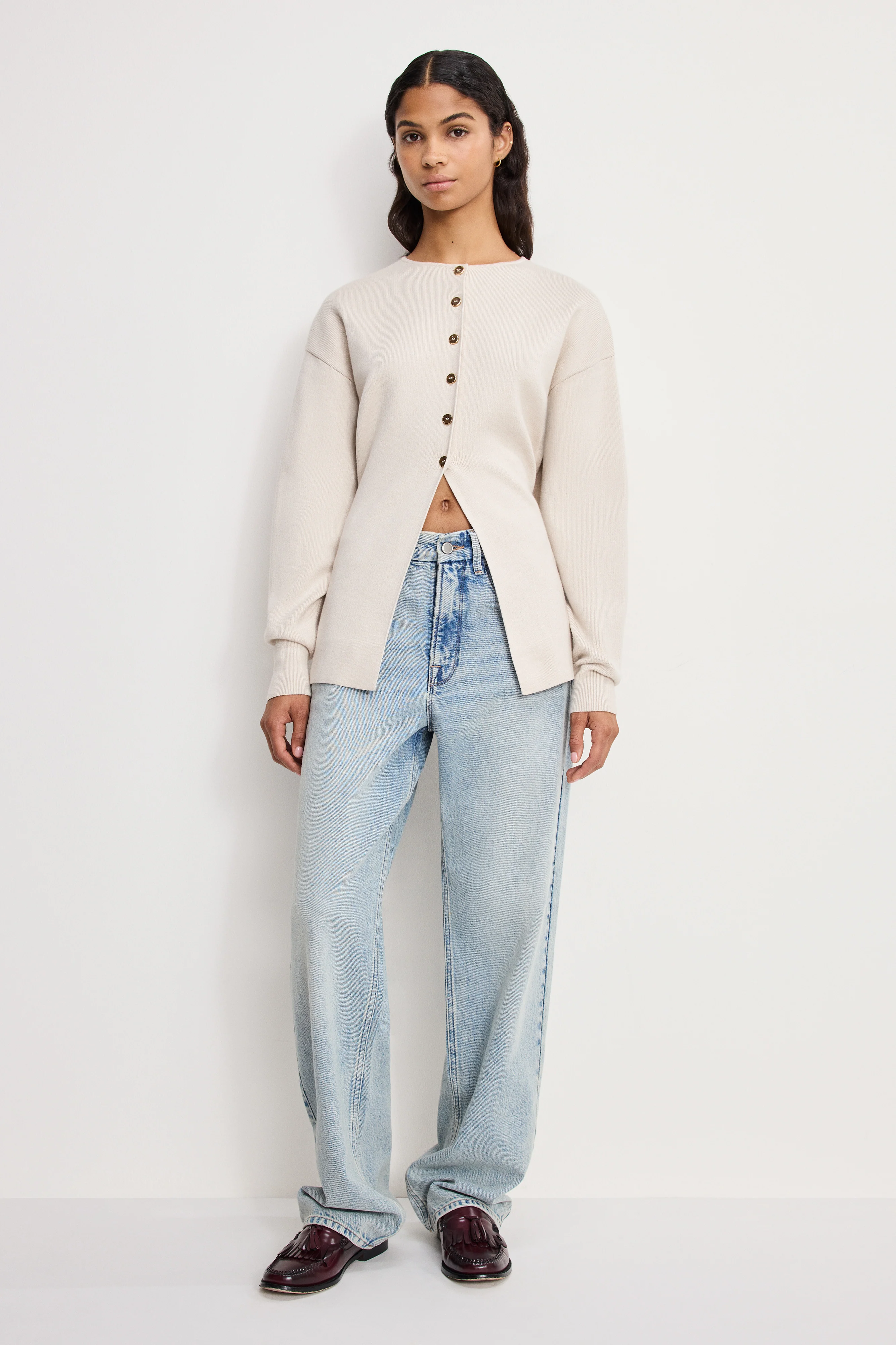 EXAGGERATED SLEEVE CARDIGAN SWEATER | LIGHT TAUPE - Image 3