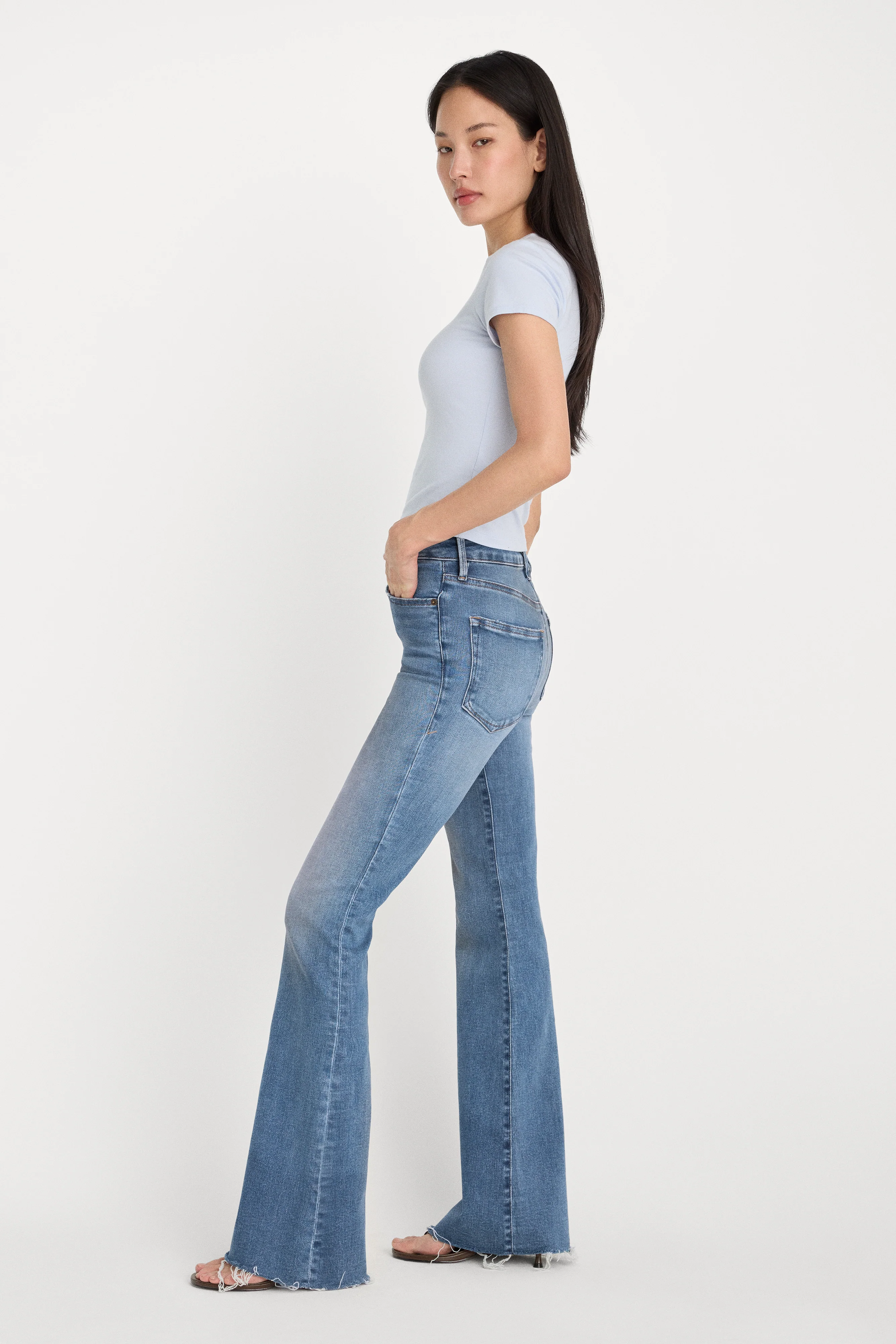 SOFT TECH GOOD LEGS FLARE JEANS | INDIGO1211 - Image 5