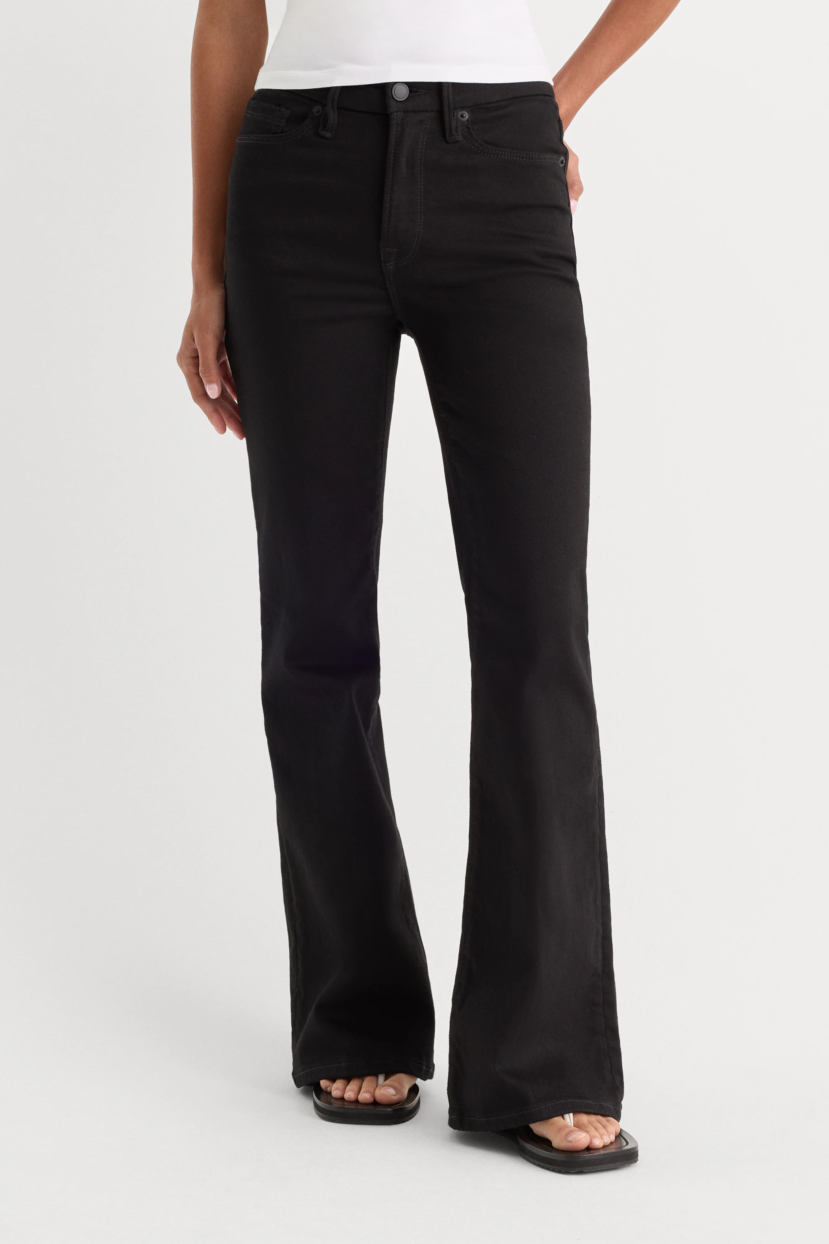 NEVER FADE GOOD PETITE FLARE JEANS | BLACK - Image 2