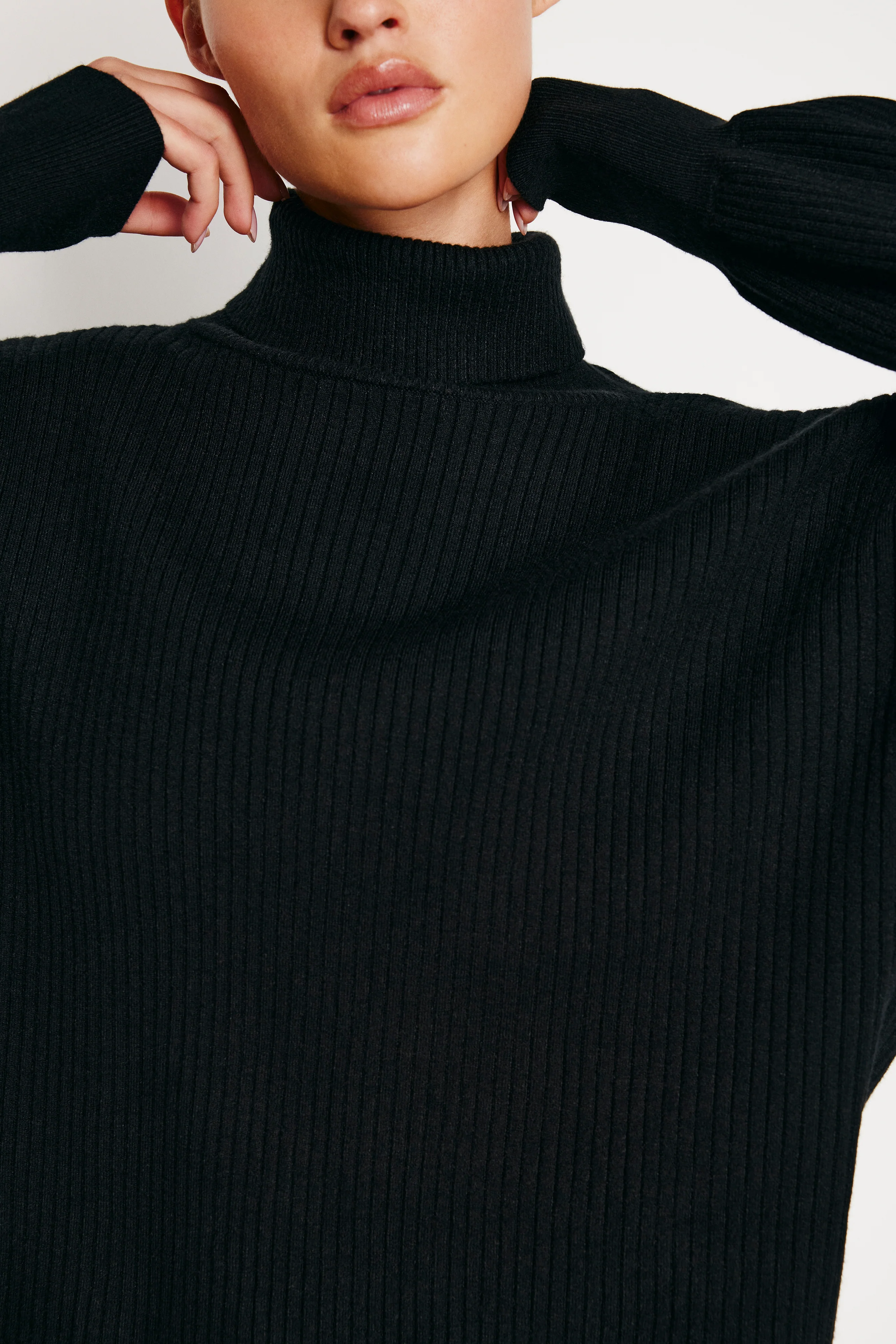 RIB MOCK NECK SWEATER | BLACK001 - Image 4