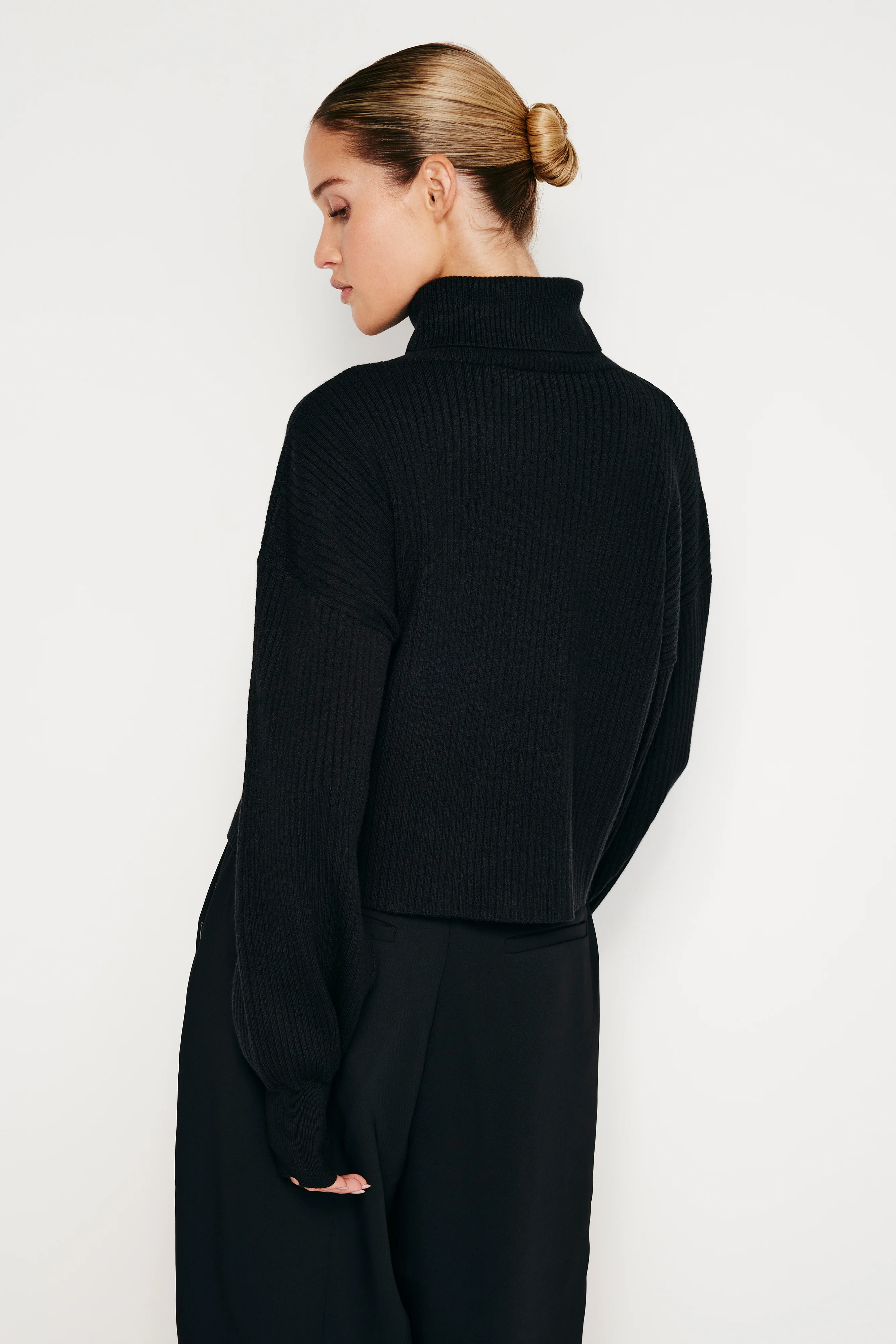 RIB MOCK NECK SWEATER | BLACK001 - Image 5