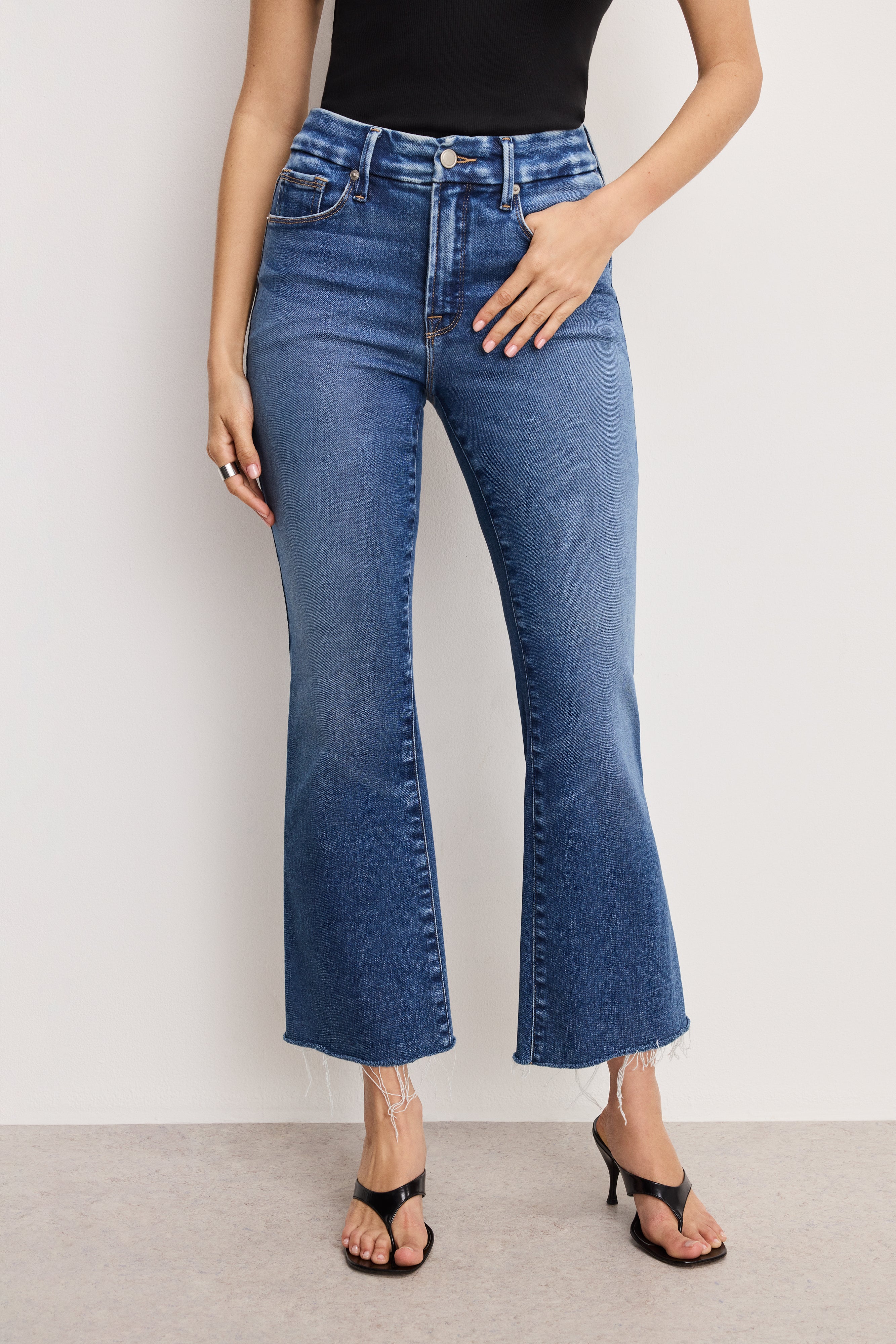 GOOD LEGS CROPPED MINI BOOT JEANS | INDIGO818 - Image 2