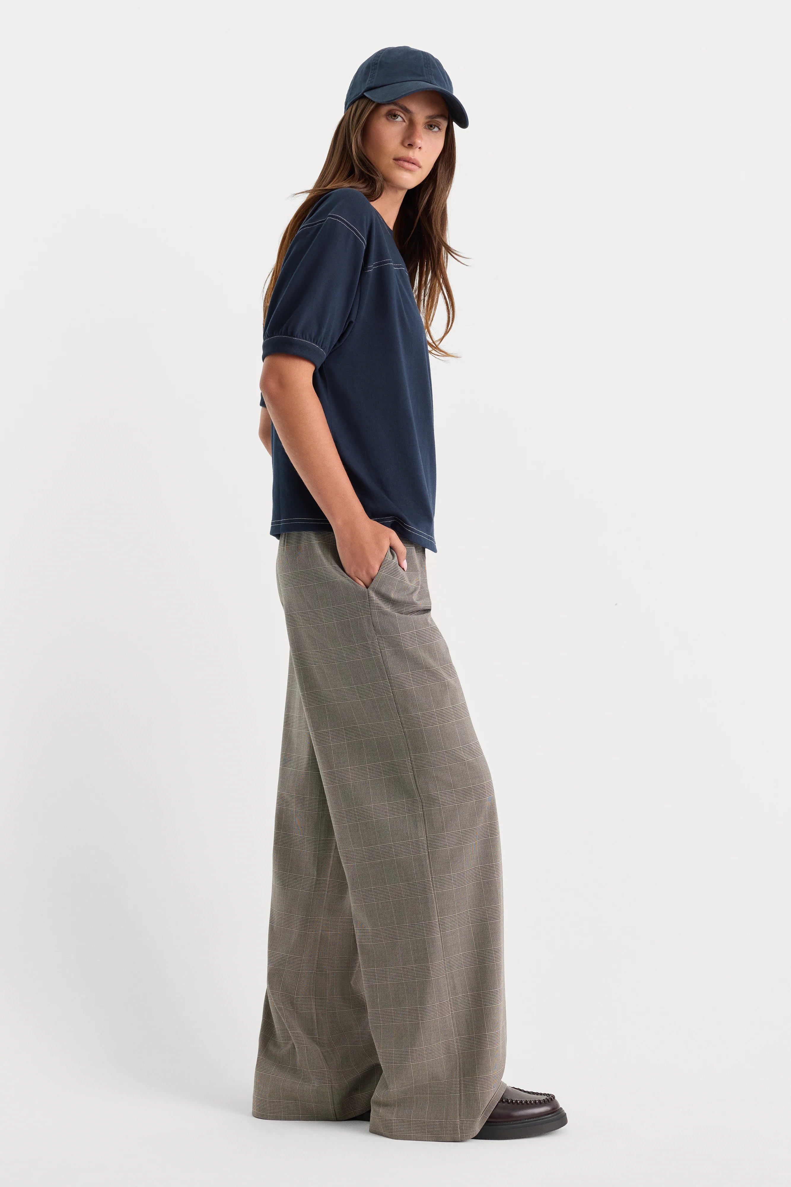 THE PULL ON TROUSER | MINI PLAID - Image 3