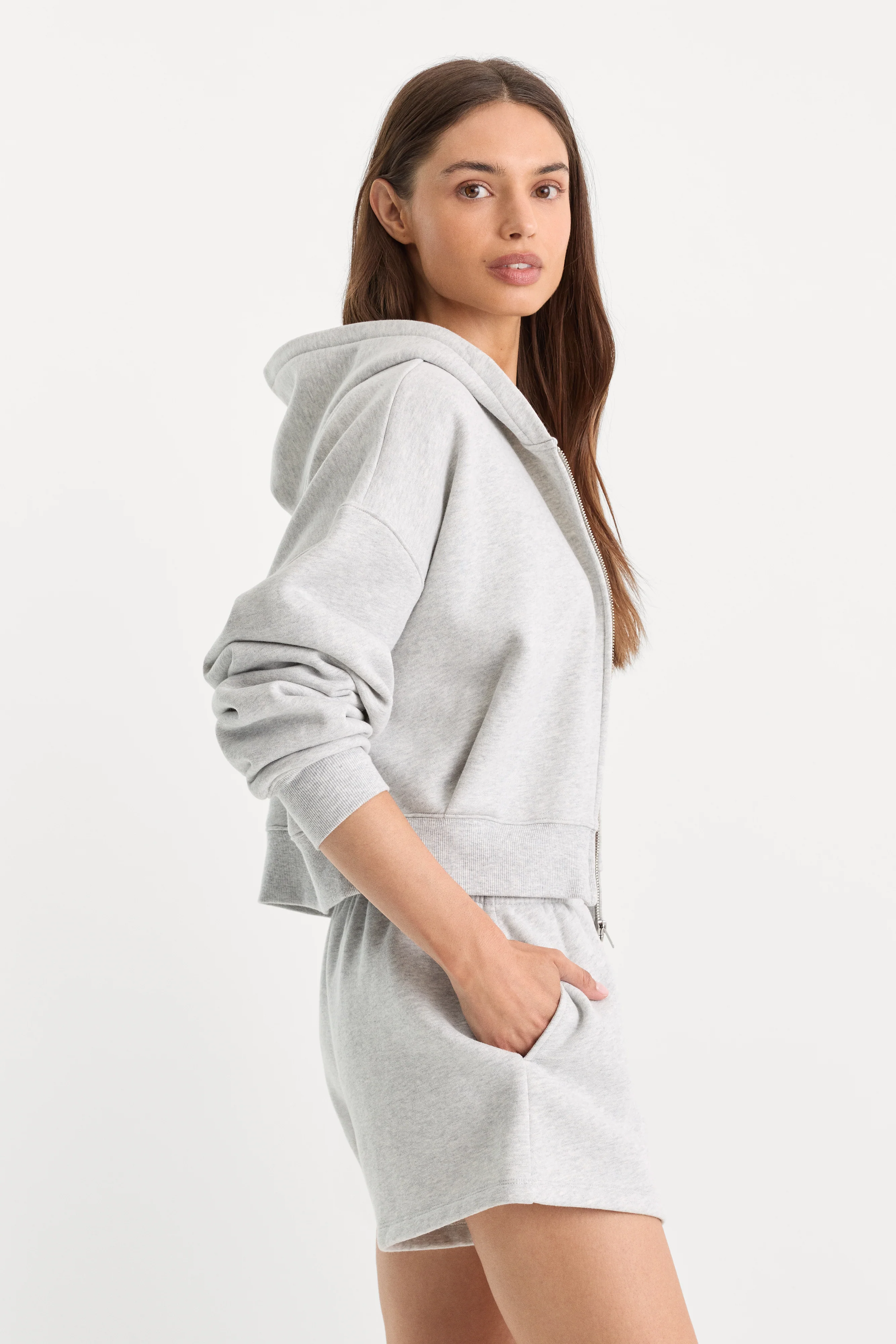 THE ZIP UP SWEATSHIRT | HEATHER GREY - Image 4